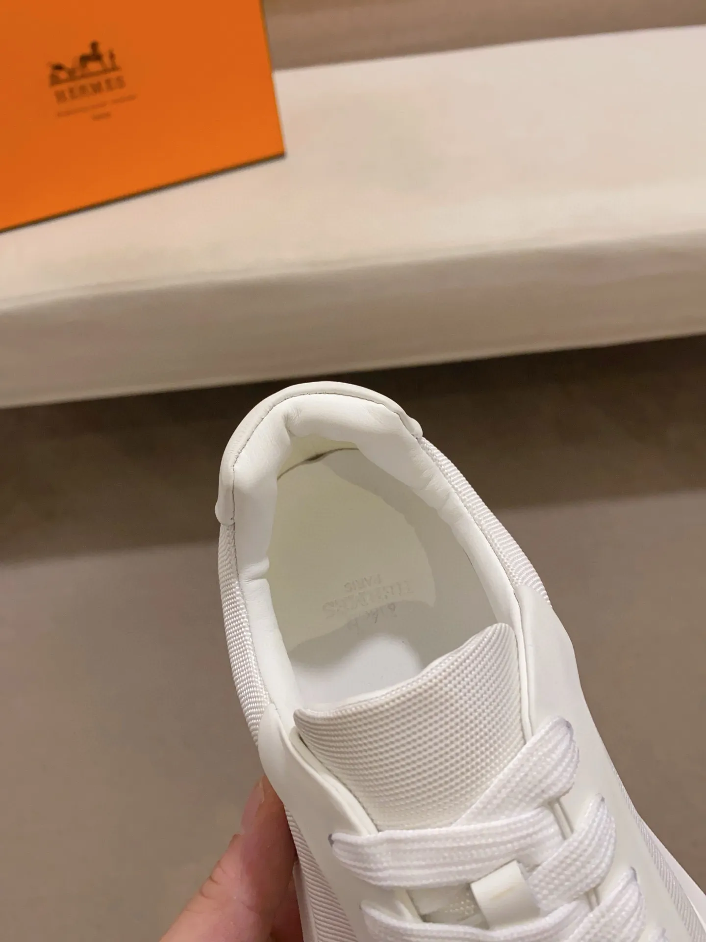 Men's clothing and shoes💰: 600💰《HERMES》【Classic Original Version】Hermès; Top 🔝 Purchasing Agency 🔍🔍Men's latest 🇺🇸 counters are on sale simultaneously, original imported from Italy ▲▲Silk cowhide with breathable fabric ▲▲ (high-end and expensive Qi·Grade) Exquisite workmanship (Italian 🇮🇹Imported water-dyed 🐂cowhide lining) Sole: Original sole provided by the original factory, ⚠️Exclusive double-layer activity·TPR·Rubber·Combined molded outsole; Super·comfortable·wear-resistant·non-slip·environmental protection The real thing is more beautiful if you take the real thing (high quality, follow the order), you can enter and exit the counter at will * Number of yards: 38·39·40·41·42·43·44# (can be customized 45.)